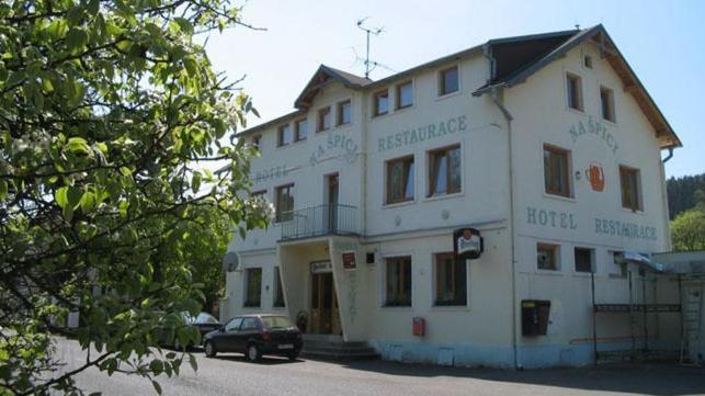 Hotel A Restaurace Na Spici Kyselka  Eksteriør billede